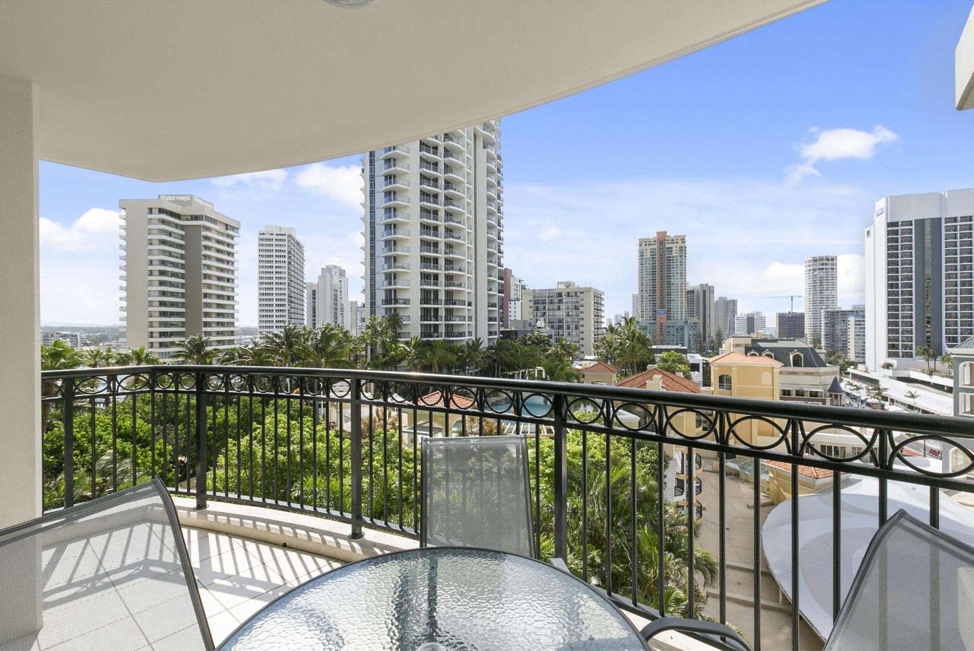 Chevron Renaissance - Hr Surfers Paradise Guldkusten Rum bild